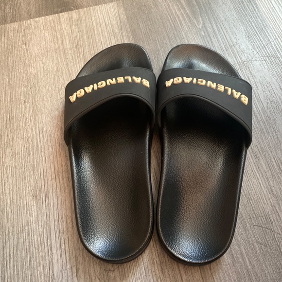 Balenciaga slides - Picture 5 of 8